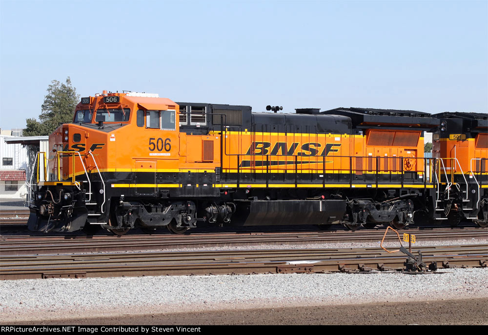 BNSF B40-8 #506